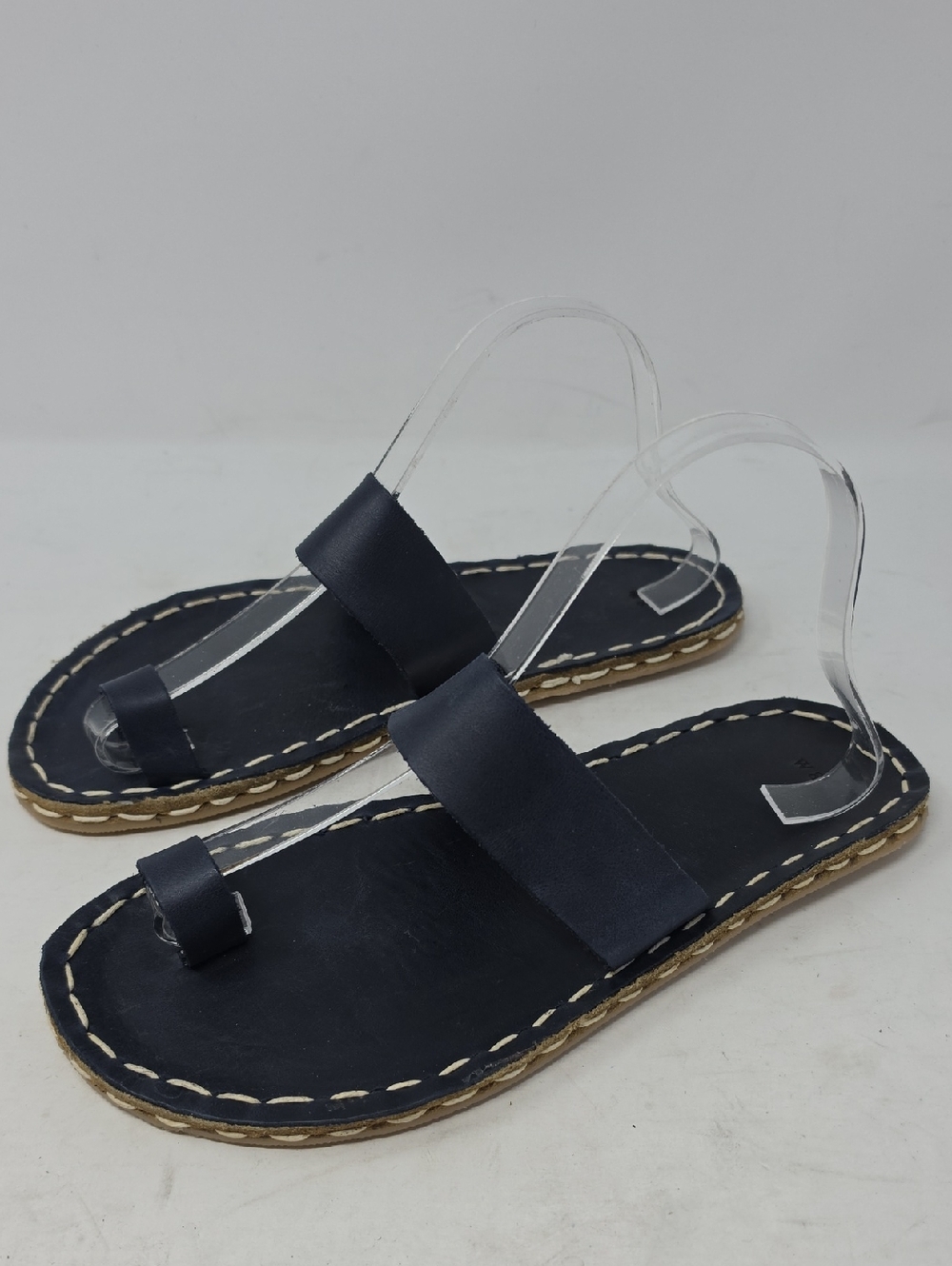 Atlantis Handmade Barefoot Women’s Black Slide Toe-Ring Sandals Size 8